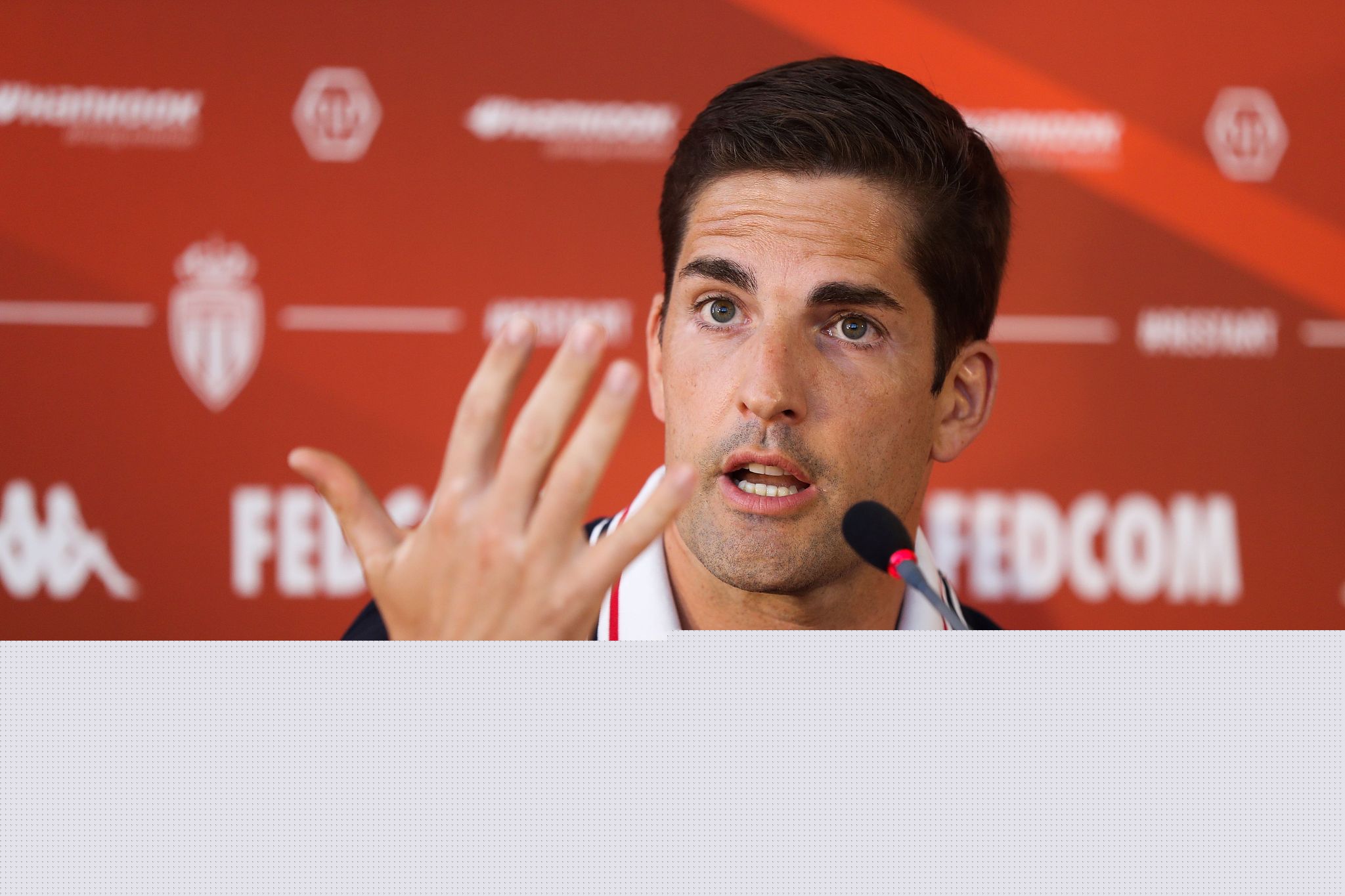 杆后急停拔 杆后急停拔